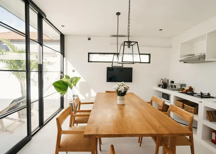 Villa Enda Tiga 3 Bedroom Private Canggu